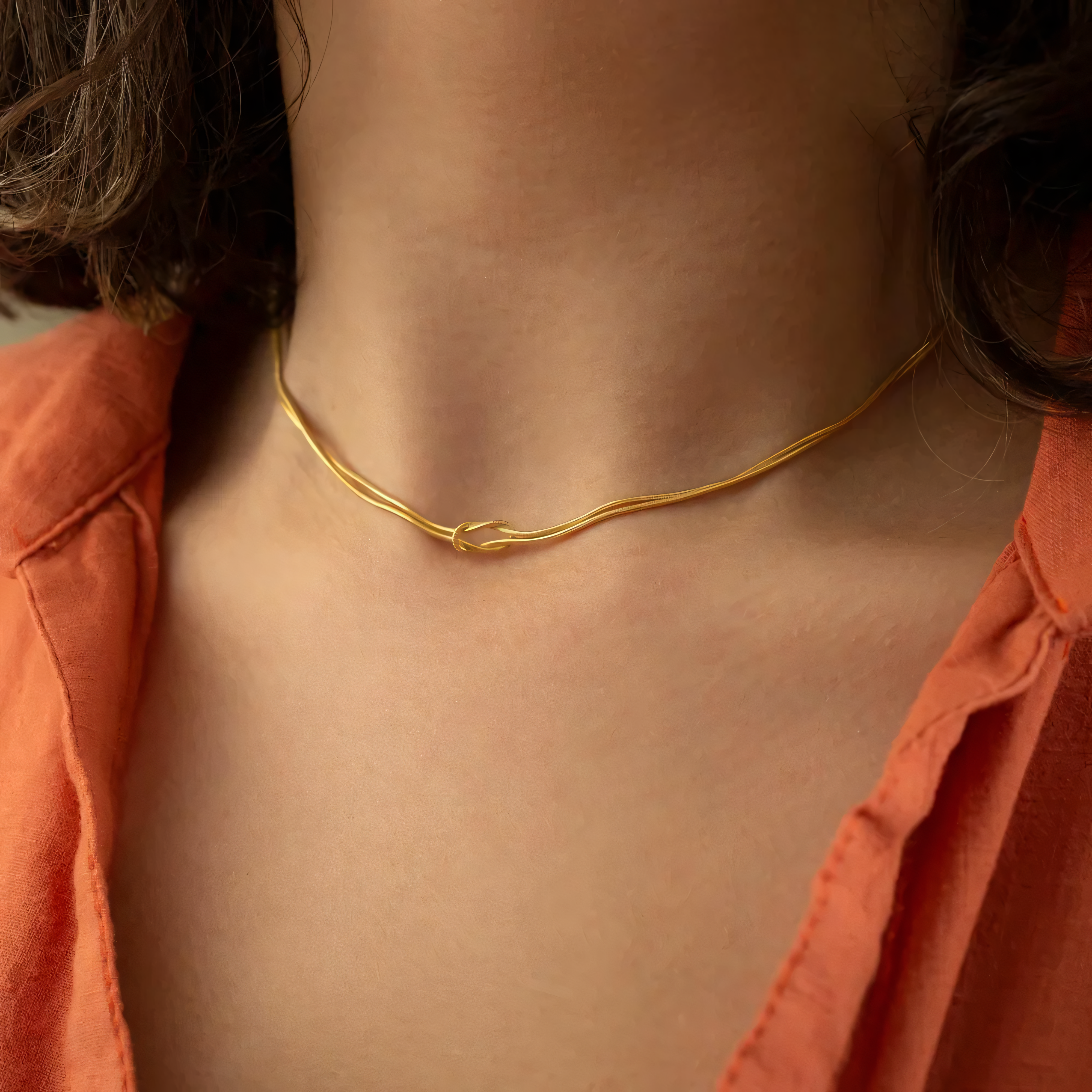 Collier & chaîne ; Bracelet Élégance Intemporelle – Acier Inoxydable avec chaîne ; Finition Or 18K