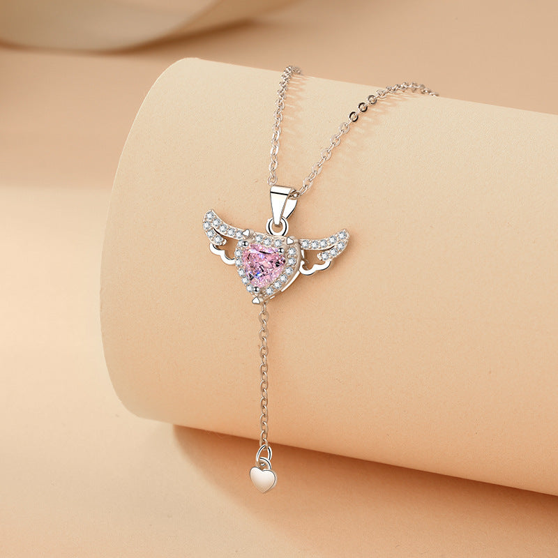 Collier Cœur d'Ange – Pendentif Mobile & Cristal Scintillant