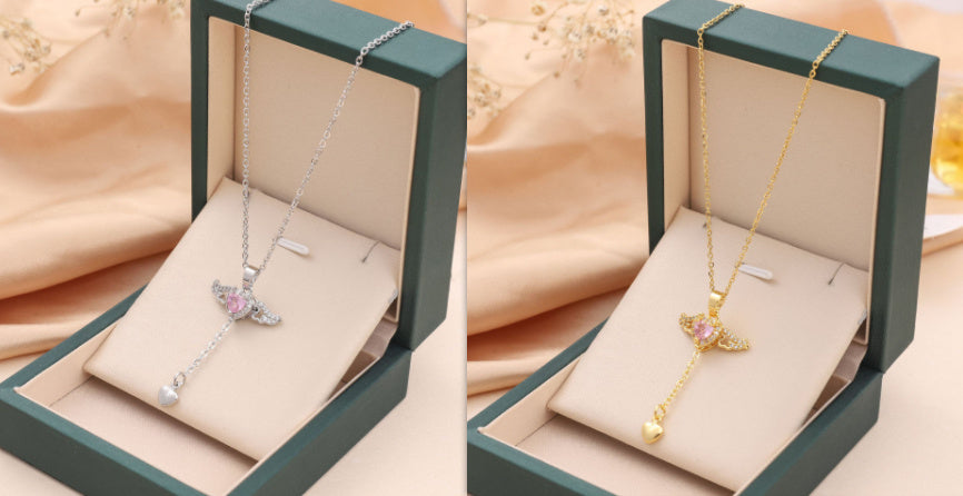 Collier Cœur d'Ange – Pendentif Mobile & Cristal Scintillant