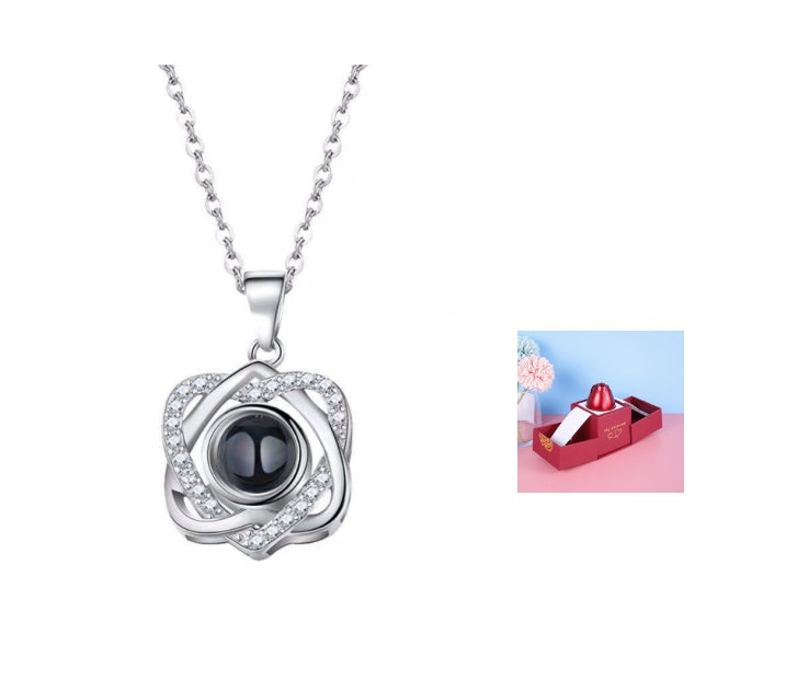 Collier Rose Éternelle – Élégance & Boîte Cadeau Romantique